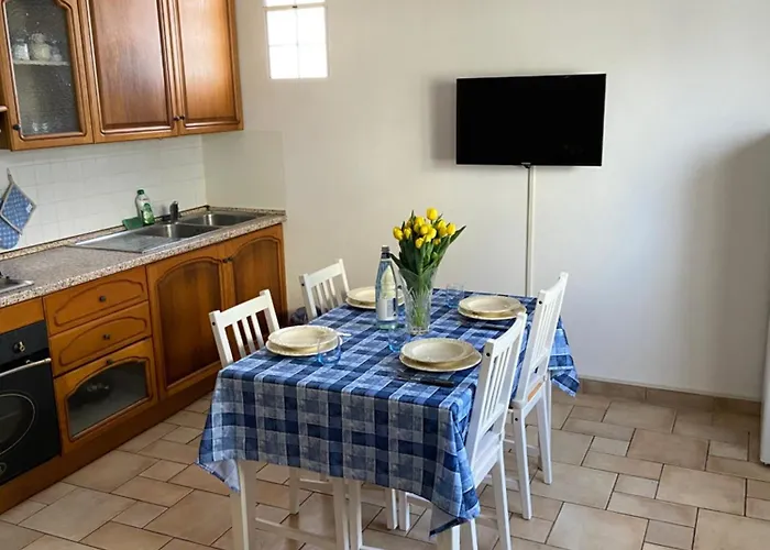 Regina House Cattolica